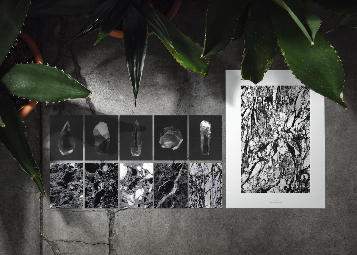Kartenset N° 1 – Black Reflection