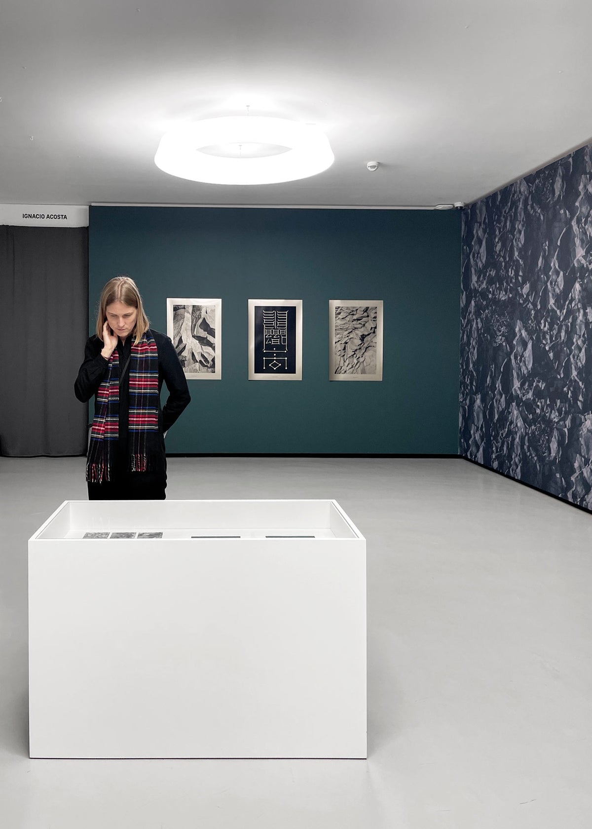 Grossformatiger Kunstdruck Into Mountains N° 2