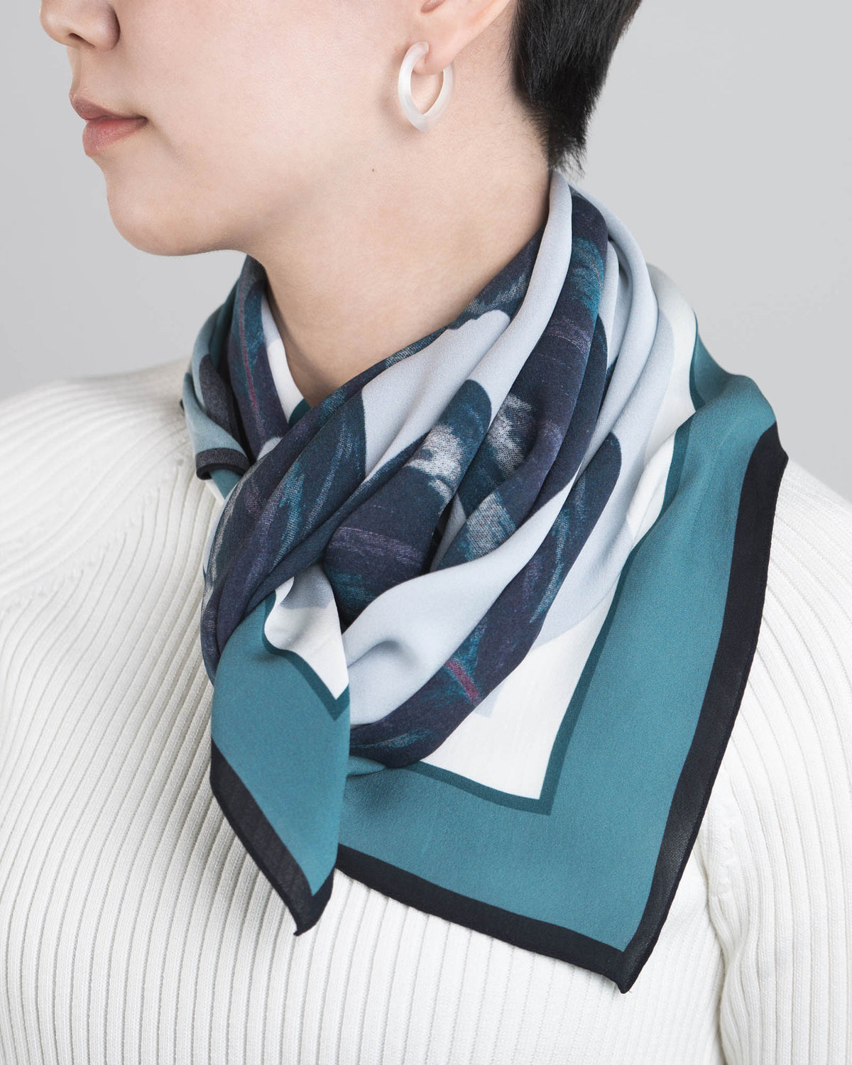 Seidenfoulard Praying Hands Edition-8
