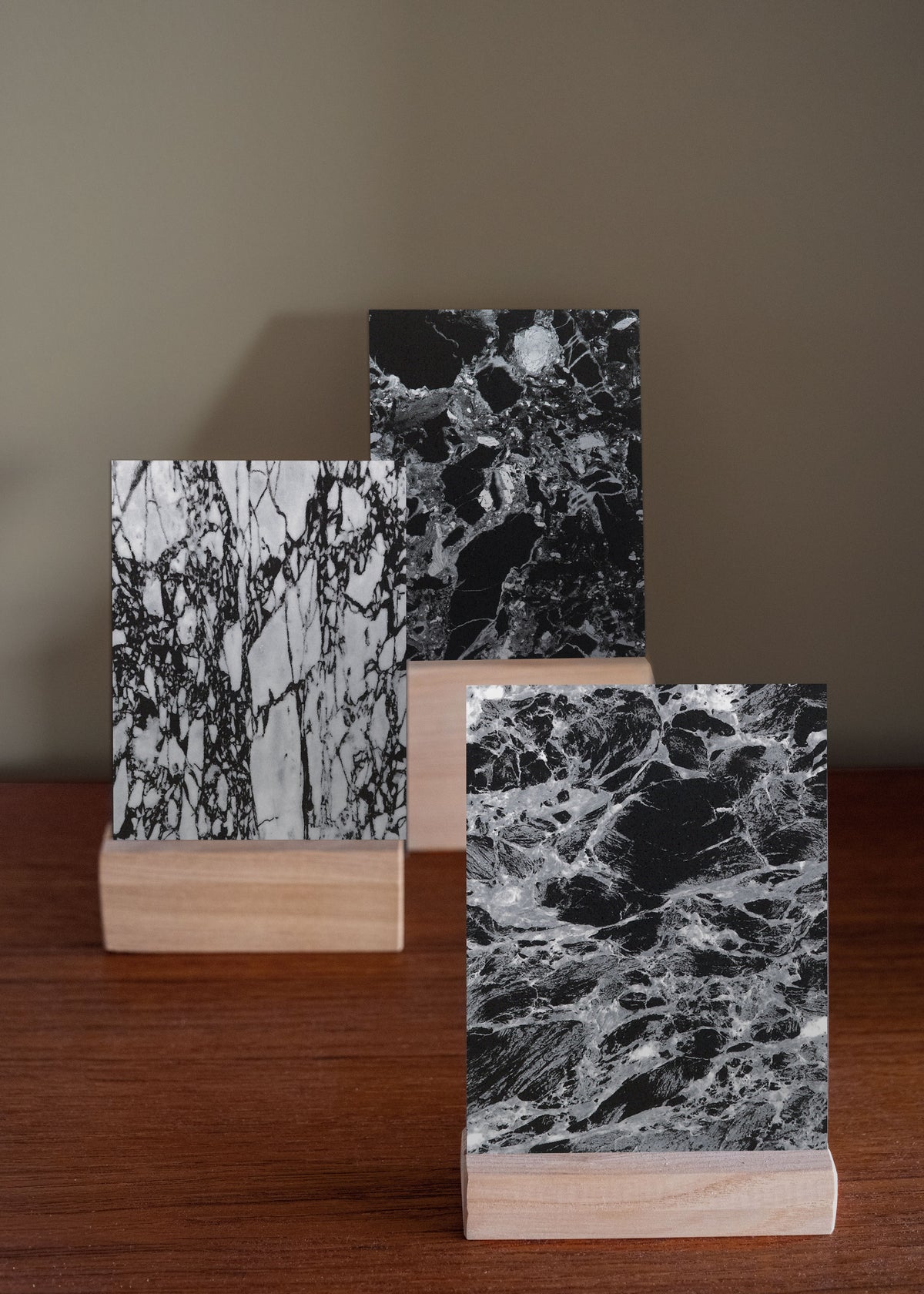 Card Set No. 1 – Black Reflection-4